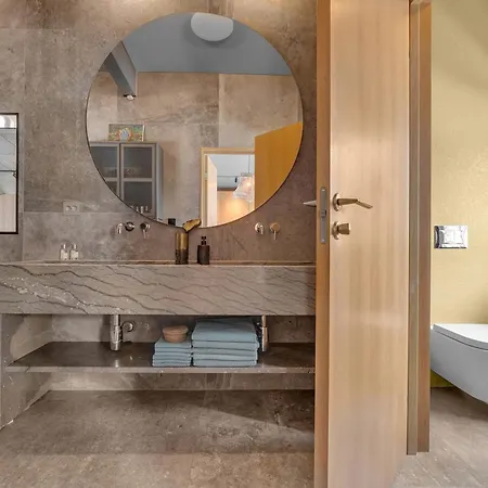 Northstay - Hakoya * Tromsø